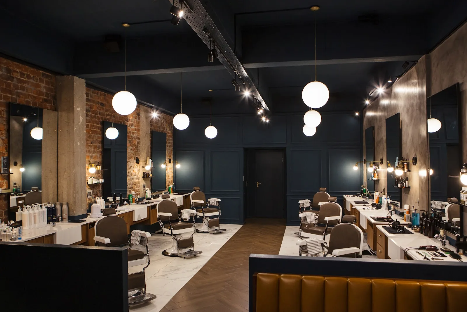 Hermanos Barbershop