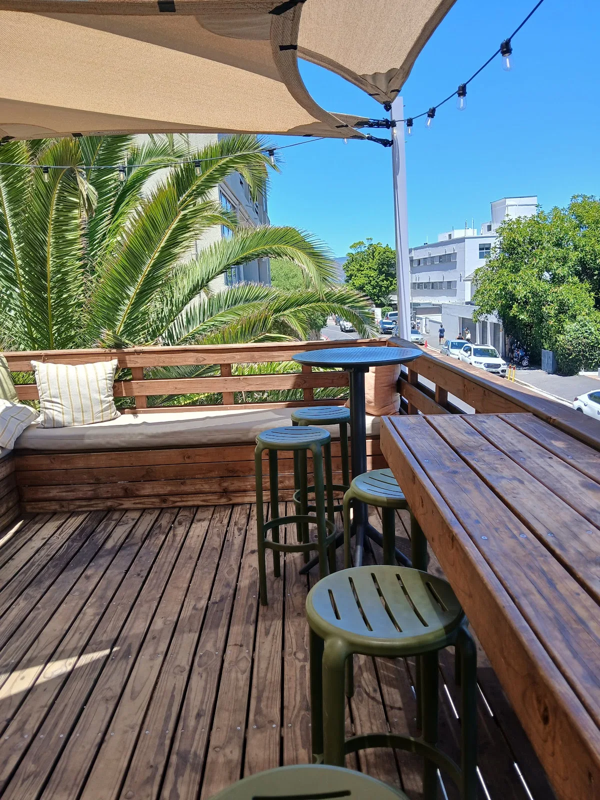 Eatery Clifton
