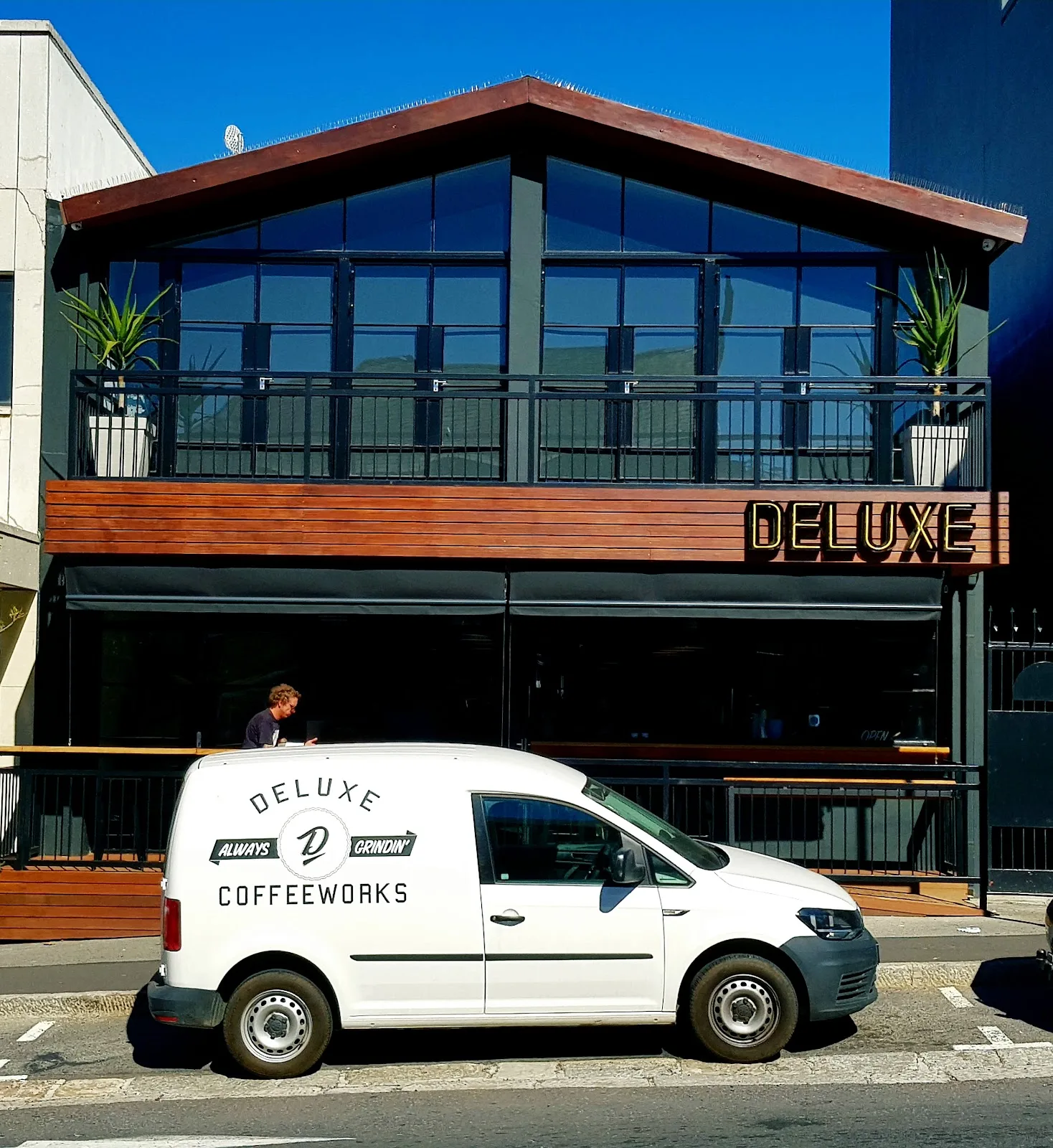 Deluxe Coffeeworks